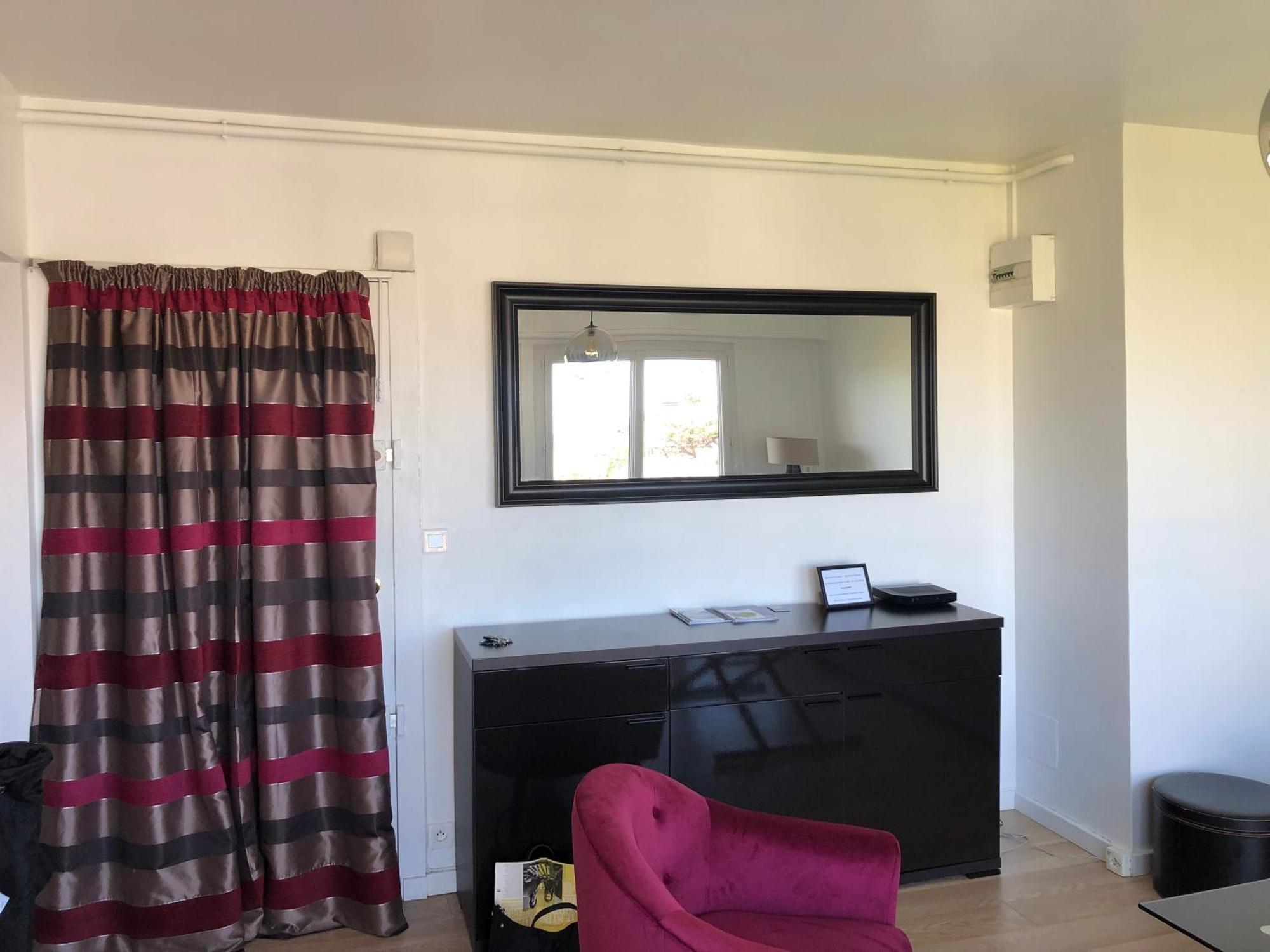 Studio Tout Confort Apercu Mer Dinard Buitenkant foto